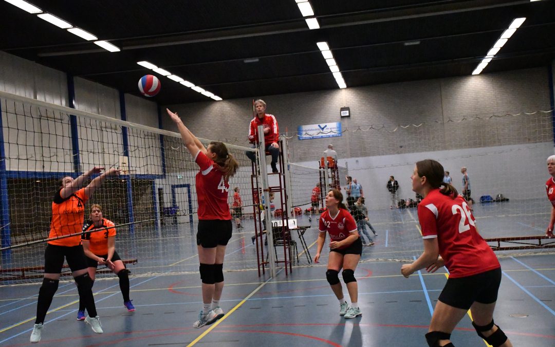 Volleybaltrainingen Nuovo weer begonnen