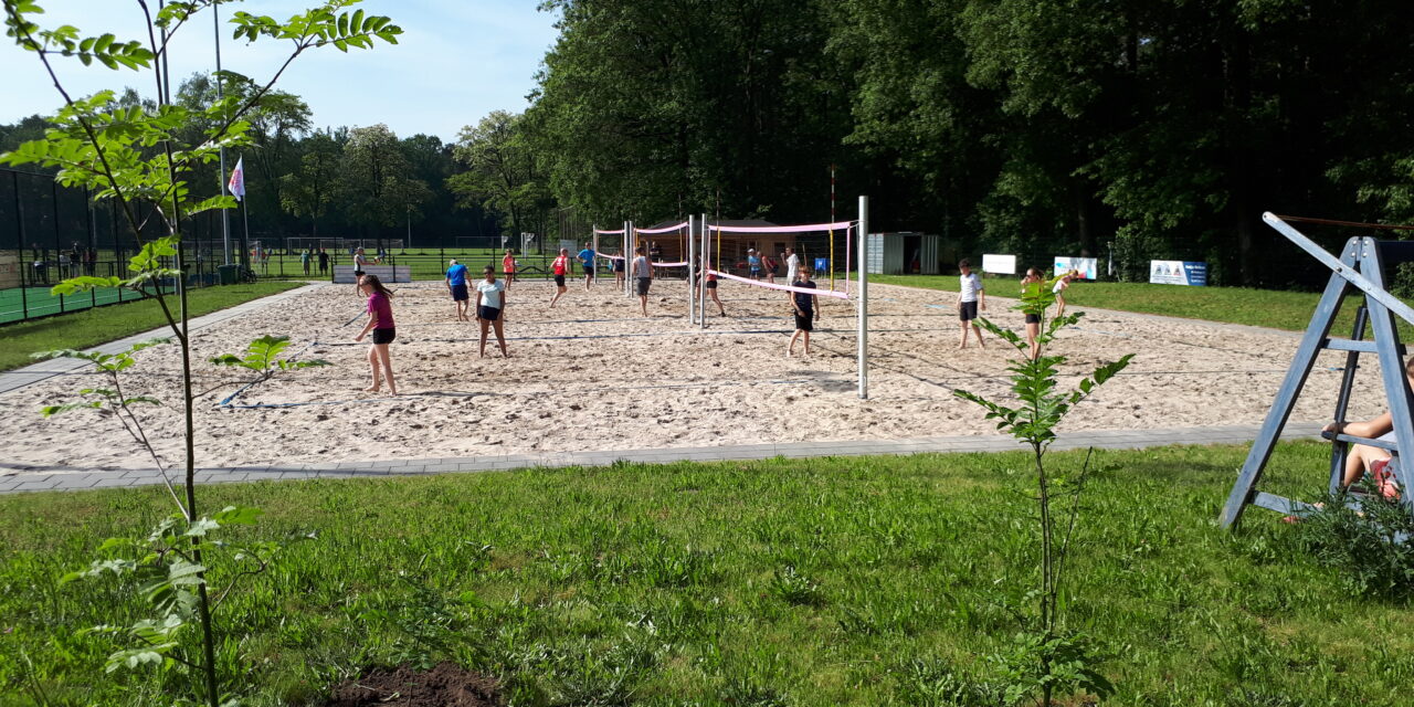 Zomer beachvolleybal bij Nuovo